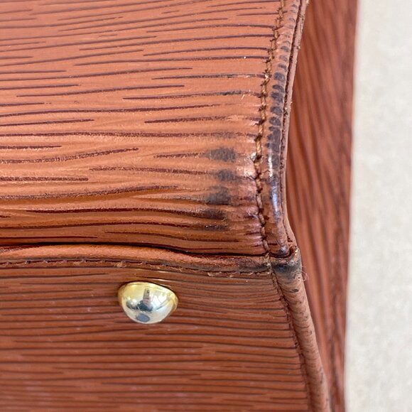 Fendi Vintage Brown Epi Leather Top Handle Bag - Preowned - Picture 8 of 15